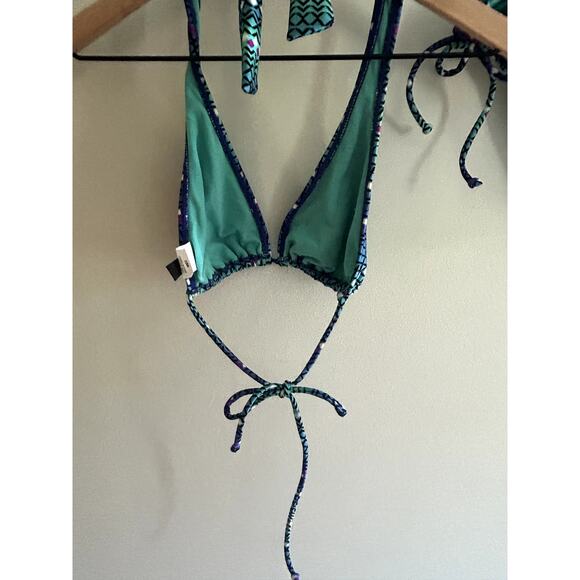 Black Poppy Triangle Top String Bikini Blue and Purple Pattern Size Med/… - Picture 4 of 9
